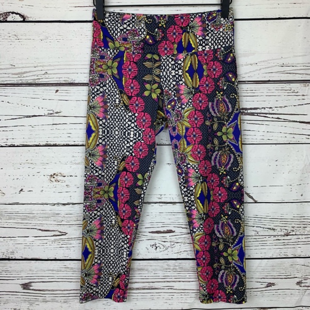 Omzie Capri Leggings - Pink